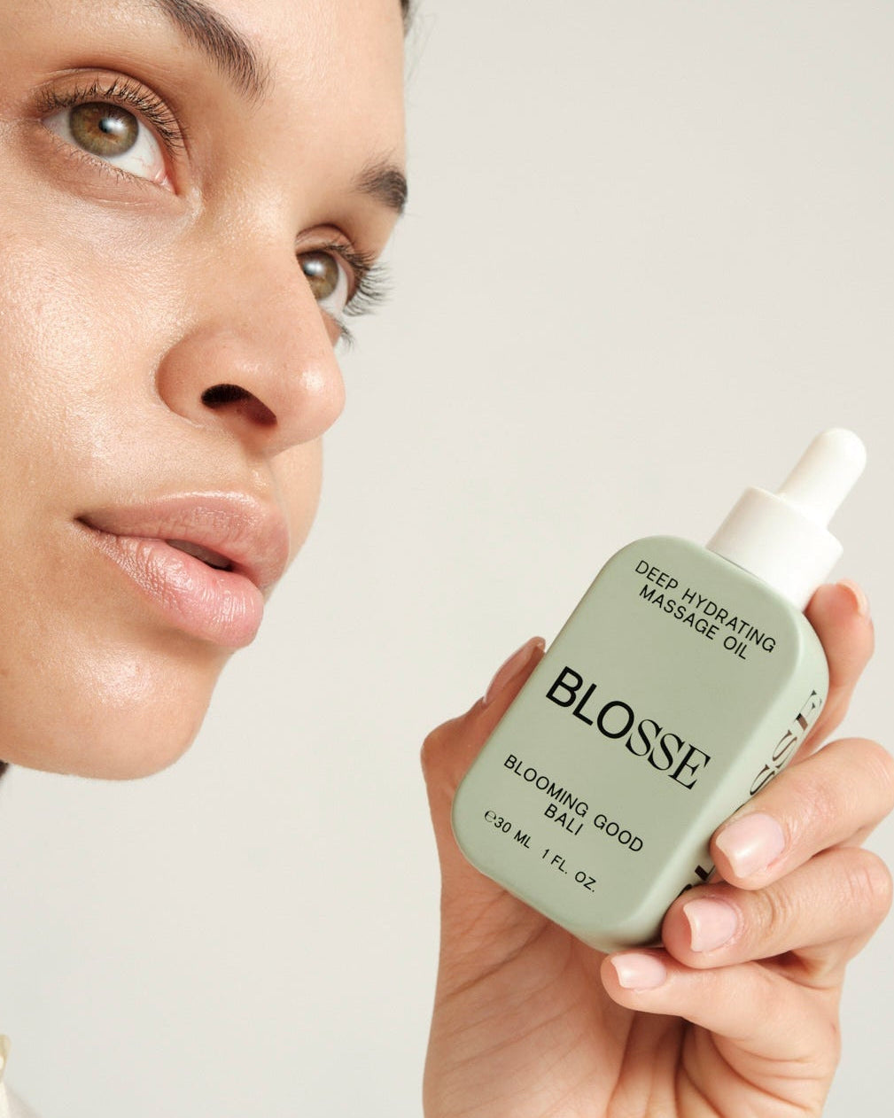 Aceite de masaje hidratante profundo