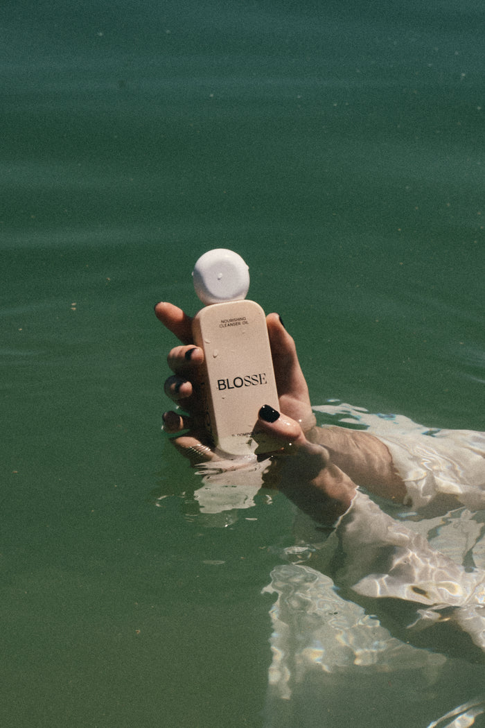 Nourishing cleanser oil